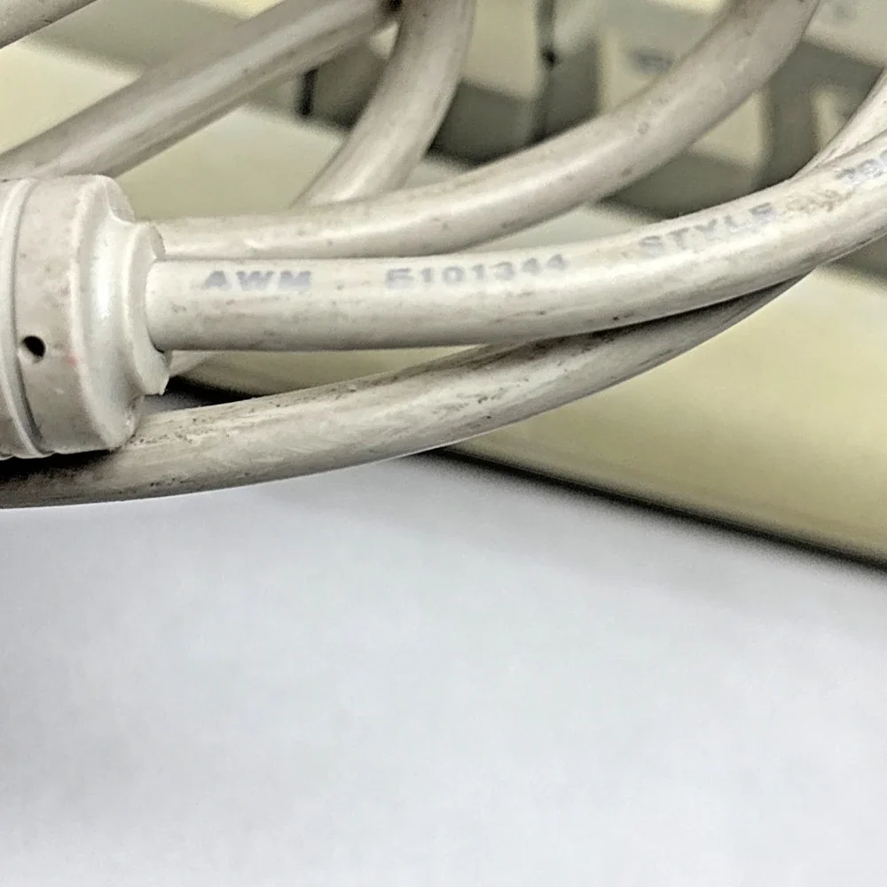 Vintage‎ Dell AT101W Keyboard Wired Mechanical GYUM90SK PS/2